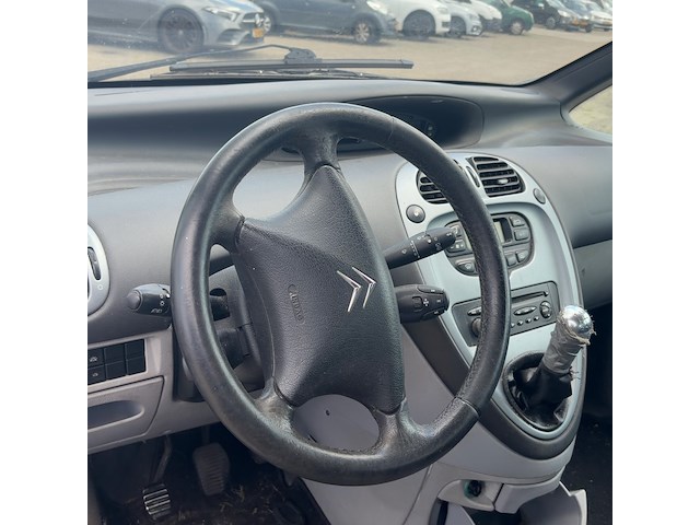 Personenauto, citroen, xsara picasso, 1.8i-16v différence 2, 2004 - afbeelding 10 van  12