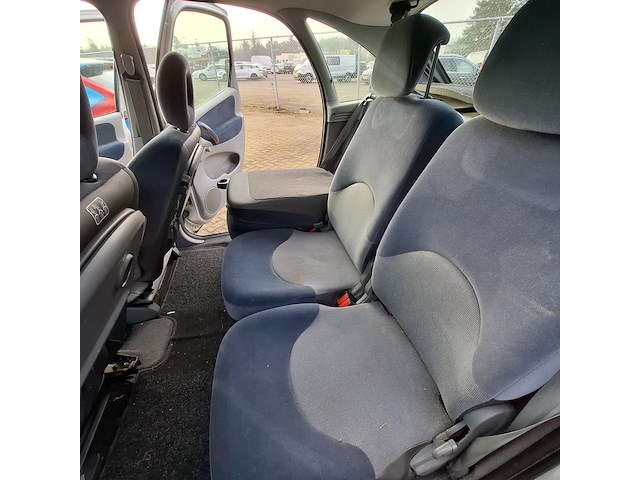Personenauto, citroen, xsara picasso, 1.8i-16v différence, 2003 - afbeelding 7 van  9