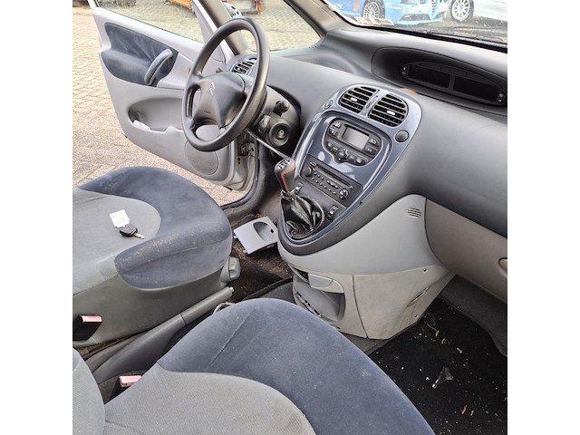 Personenauto, citroen, xsara picasso, 1.8i-16v différence, 2003 - afbeelding 9 van  9