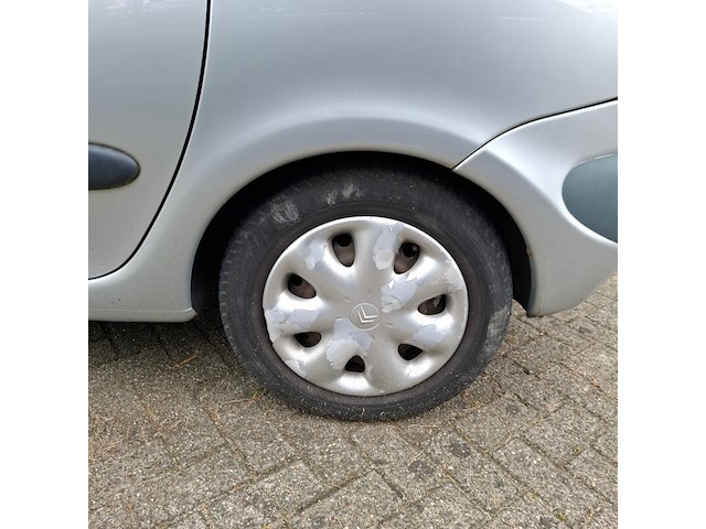 Personenauto, citroen, xsara picasso, 1.8i-16v différence, grijs, 2003 - afbeelding 10 van  15
