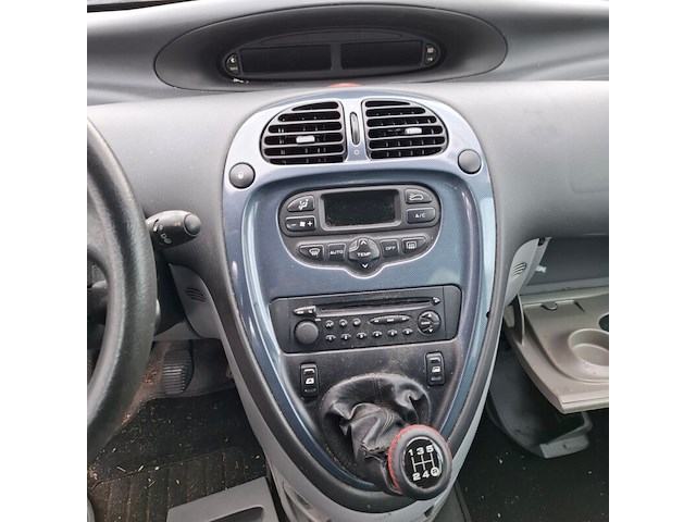 Personenauto, citroen, xsara picasso, 1.8i-16v différence, grijs, 2003 - afbeelding 12 van  15