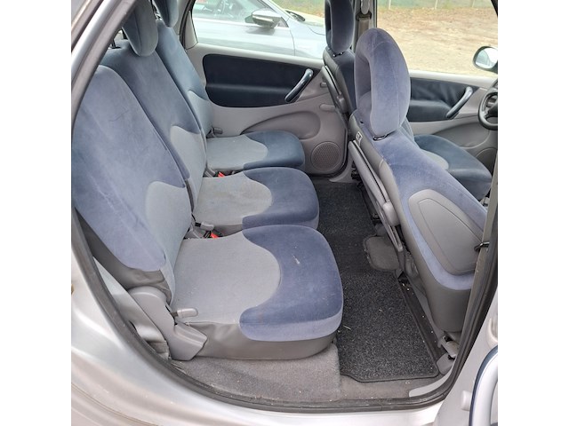 Personenauto, citroen, xsara picasso, 1.8i-16v différence, grijs, 2003 - afbeelding 14 van  15
