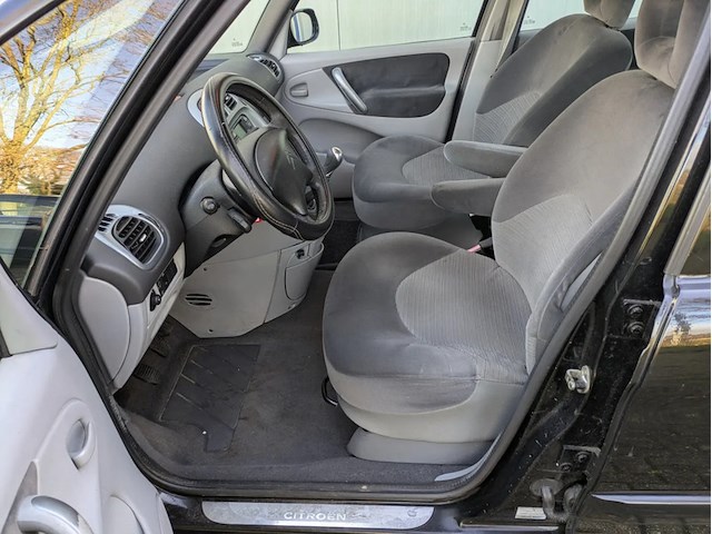 Personenauto, citroën, xsara picasso, zwart, 2005 - afbeelding 4 van  8