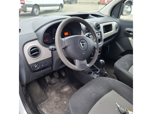 Personenauto, dacia, dokker, 1.5 dci 90 ambiance, 2015 - afbeelding 7 van  9