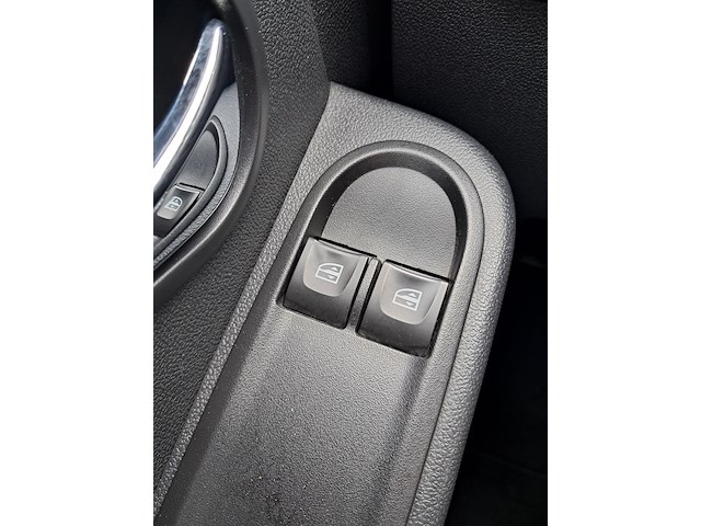 Personenauto, dacia, duster, 1.2 tce 4x4 lauréate, 2016 - afbeelding 9 van  30