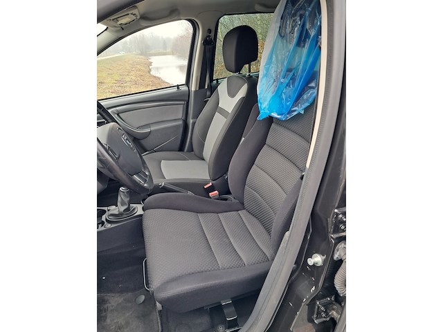 Personenauto, dacia, duster, 1.2 tce 4x4 lauréate, 2016 - afbeelding 11 van  30