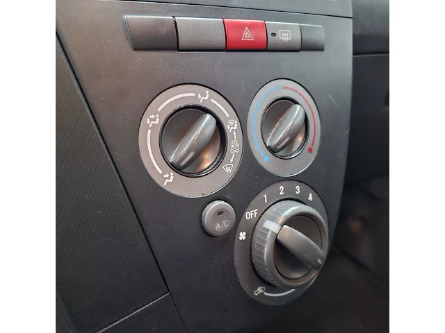 Personenauto, daihatsu, cuore, 1.0 premium, 2008 - afbeelding 40 van  71
