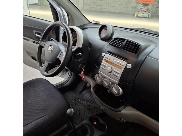 Personenauto, daihatsu, sirion 2, 1.3-16v comfort, 2005 - afbeelding 33 van  54