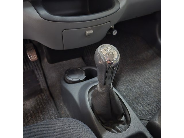 Personenauto, daihatsu, sirion 2, 1.3-16v comfort, 2008 - afbeelding 10 van  31