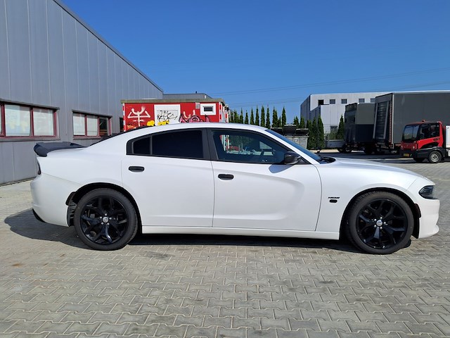 Personenauto, dodge, charger st, wit, 2015 - afbeelding 56 van  81
