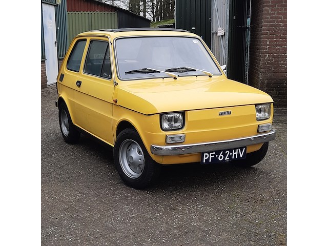 Personenauto fiat, 126 personal 4, bouwjaar 1976 - afbeelding 1 van  28