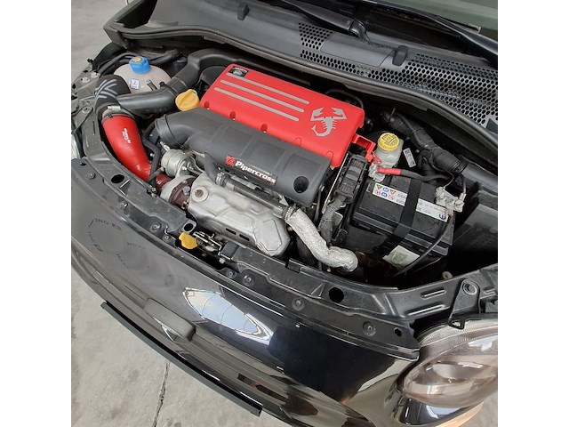 Personenauto, fiat, 1.4 t-jet abarth competizione 70th anniversary, 2019 - afbeelding 30 van  46