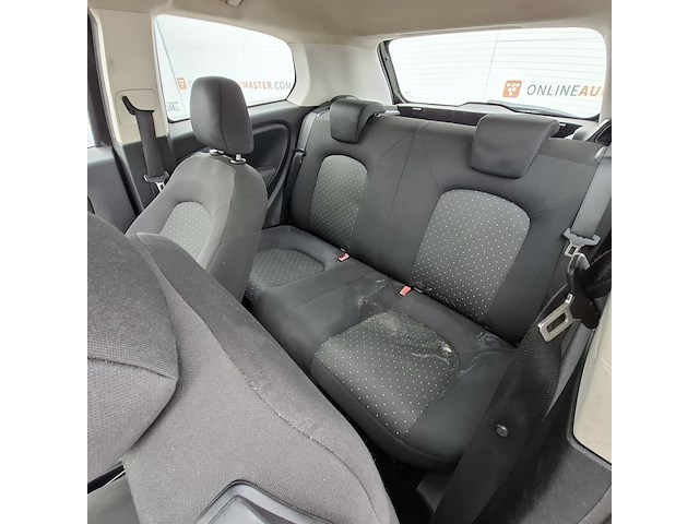 Personenauto fiat, grande punto 1.2, zwart, bouwjaar 2007 - afbeelding 8 van  45