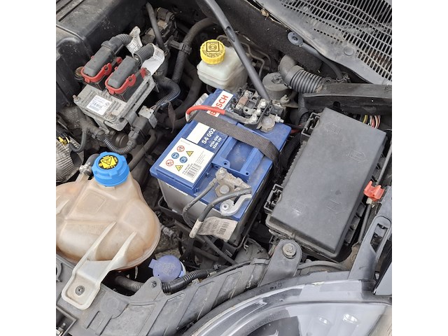 Personenauto fiat, grande punto 1.2, zwart, bouwjaar 2007 - afbeelding 35 van  45