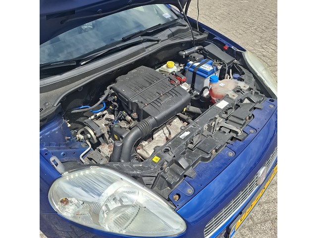 Personenauto fiat, grande punto 1.4, blauw, bouwjaar 2008 - afbeelding 21 van  50