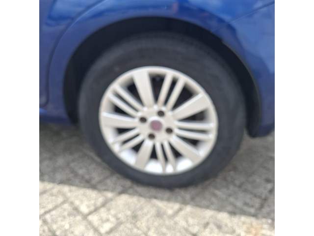 Personenauto fiat, grande punto 1.4, blauw, bouwjaar 2008 - afbeelding 29 van  50