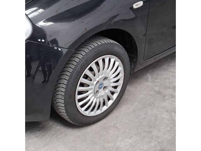 Personenauto, fiat, grande punto, 1.4 dynamic, 2007 - afbeelding 36 van  37