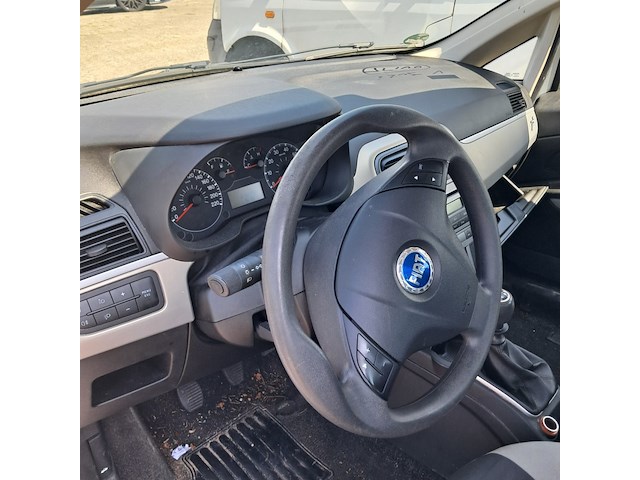 Personenauto, fiat, grande punto, 1.4 edizione prima, 2005 - afbeelding 4 van  16