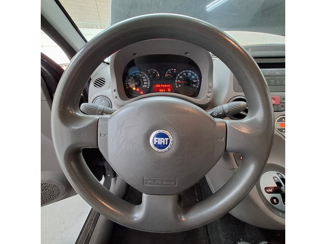 Personenauto, fiat, panda, 1.2 emotion, 2005 - afbeelding 26 van  61