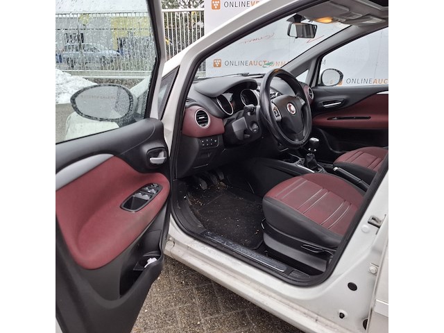 Personenauto, fiat, punto evo, 1.4 dynamic - afbeelding 17 van  44