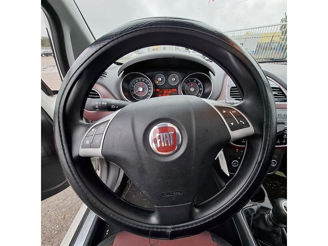 Personenauto, fiat, punto evo, 1.4 dynamic - afbeelding 19 van  44