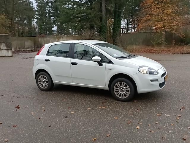 Personenauto fiat, punto evo 1.4 natural power street, wit, bouwjaar 2014 - afbeelding 6 van  41