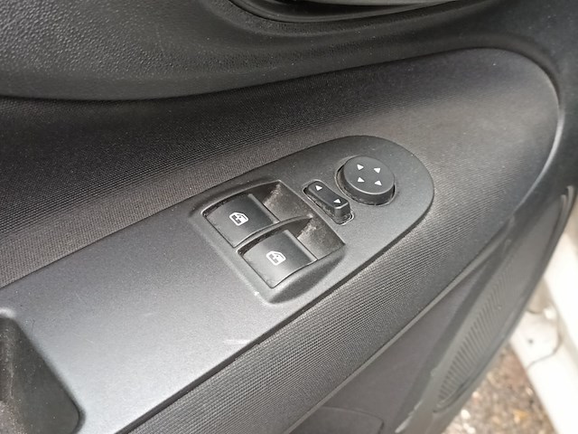 Personenauto fiat, punto evo 1.4 natural power street, wit, bouwjaar 2014 - afbeelding 16 van  36