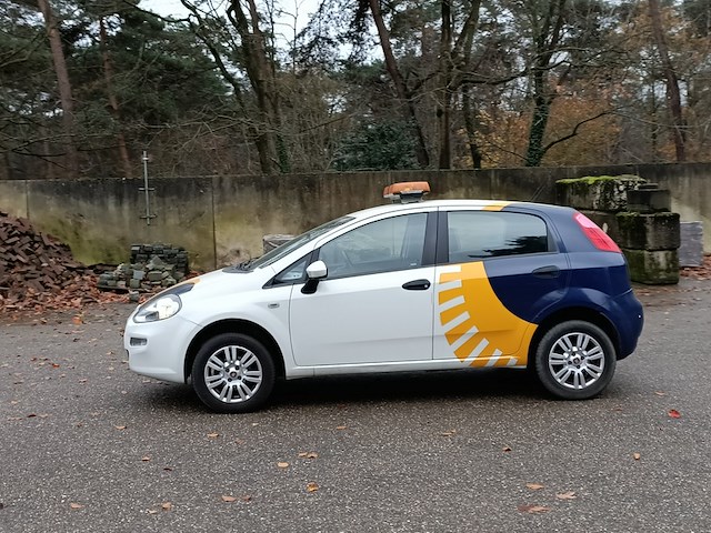 Personenauto fiat, punto evo 1.4 natural power street, wit, bouwjaar 2014 - afbeelding 31 van  36