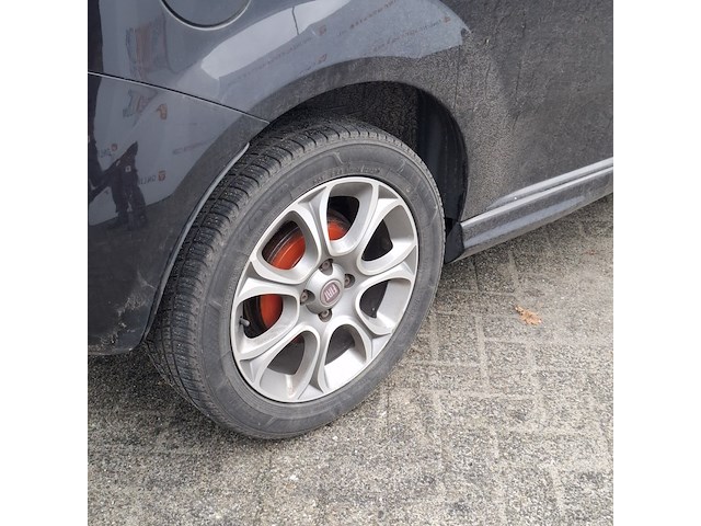 Personenauto fiat, punto evo 1.4, zwart, bouwjaar 2012 - afbeelding 3 van  38