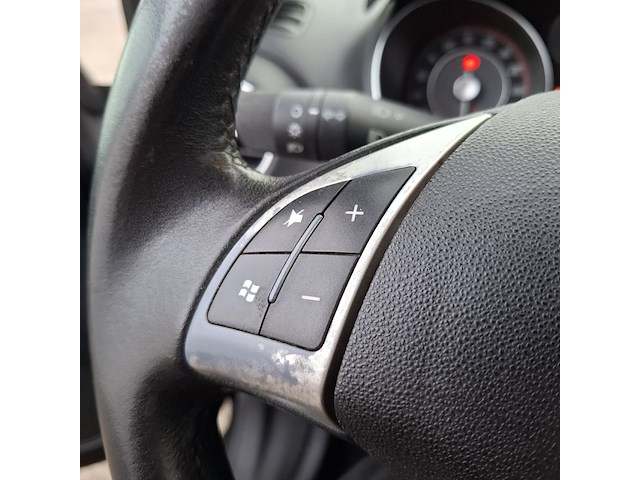 Personenauto fiat, punto evo 1.4, zwart, bouwjaar 2012 - afbeelding 9 van  38