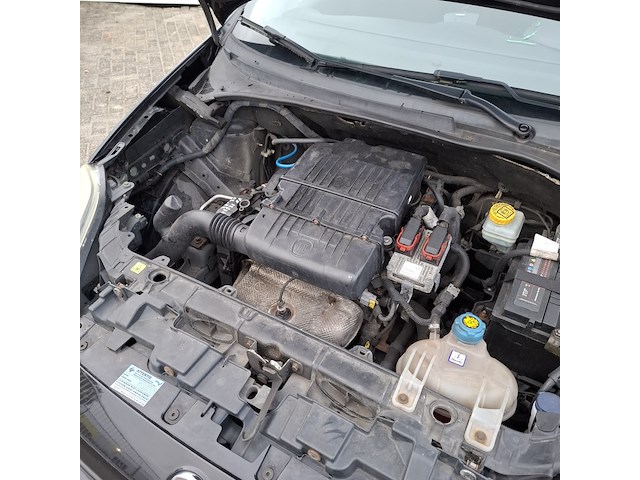 Personenauto fiat, punto evo 1.4, zwart, bouwjaar 2012 - afbeelding 26 van  38