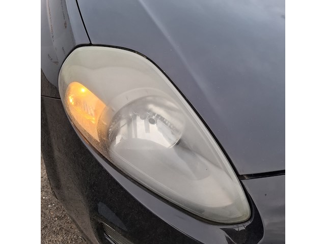 Personenauto fiat, punto evo 1.4, zwart, bouwjaar 2012 - afbeelding 31 van  38