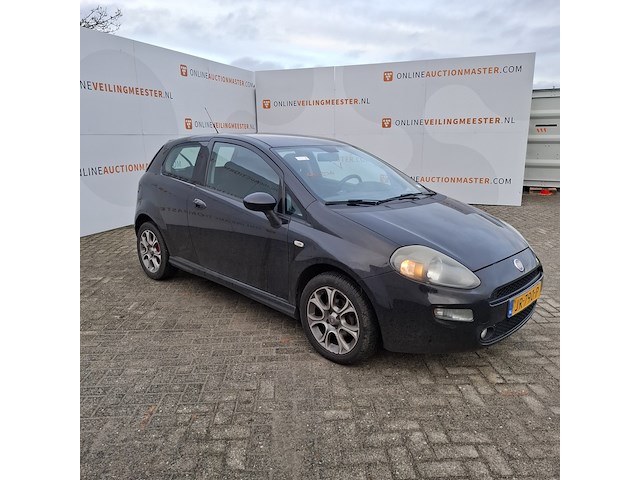 Personenauto fiat, punto evo 1.4, zwart, bouwjaar 2012 - afbeelding 33 van  38