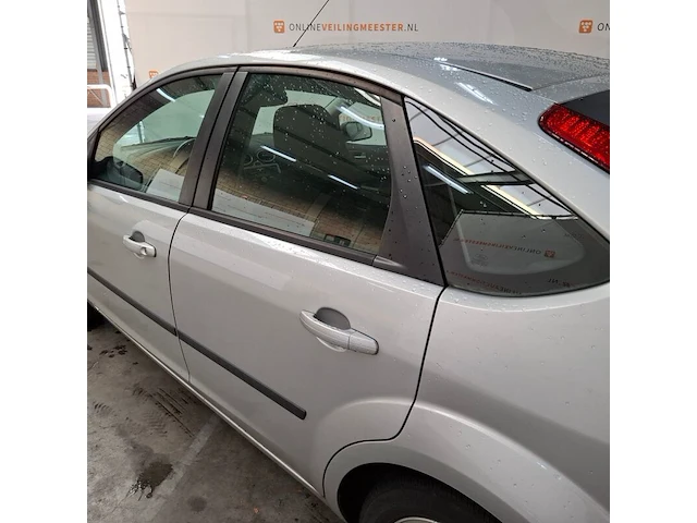 Personenauto, ford, 1.6-16v futura, 2006 - afbeelding 5 van  75
