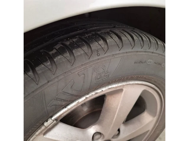 Personenauto, ford, 1.6-16v futura, 2006 - afbeelding 8 van  75