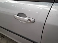 Personenauto, ford, 1.6-16v futura, 2006 - afbeelding 31 van  75