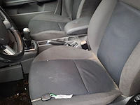 Personenauto, ford, 1.6-16v futura, 2006 - afbeelding 36 van  75