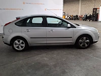Personenauto, ford, 1.6-16v futura, 2006 - afbeelding 34 van  75