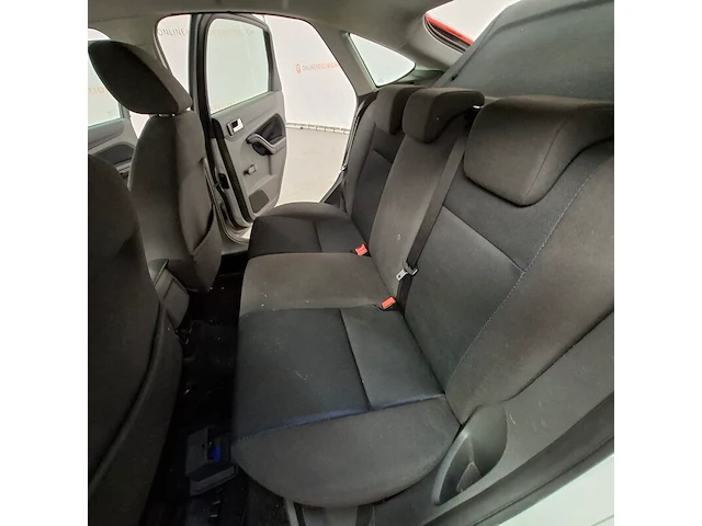 Personenauto, ford, 1.6-16v futura, 2006 - afbeelding 46 van  75