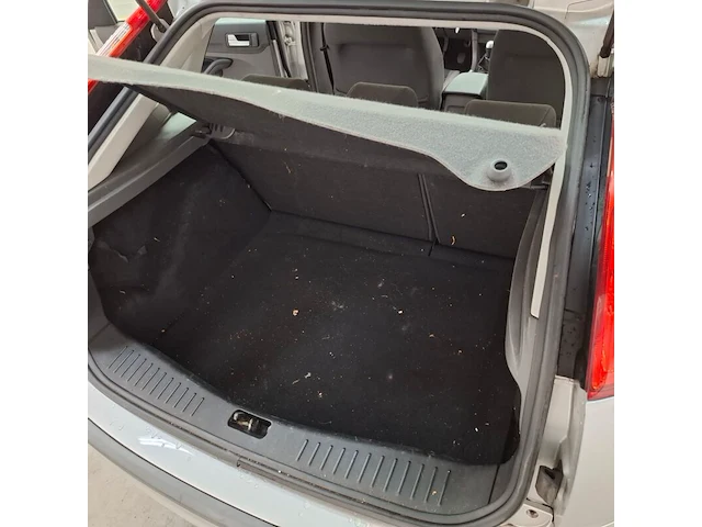 Personenauto, ford, 1.6-16v futura, 2006 - afbeelding 49 van  75