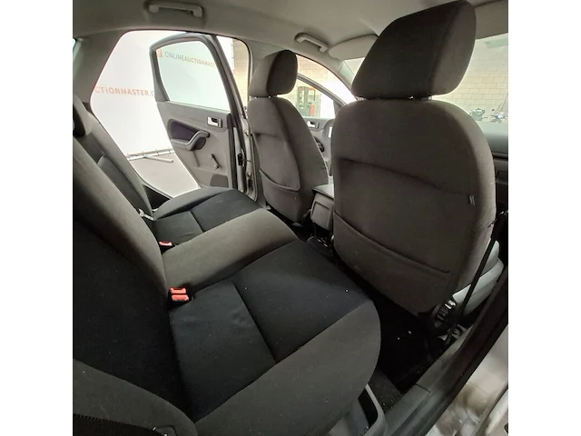 Personenauto, ford, 1.6-16v futura, 2006 - afbeelding 50 van  75