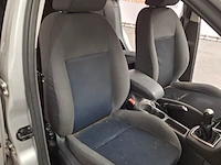 Personenauto, ford, 1.6-16v futura, 2006 - afbeelding 53 van  75