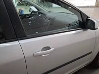 Personenauto, ford, 1.6-16v futura, 2006 - afbeelding 56 van  75