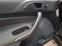 Personenauto, ford, fiesta 1.25 limited, 1.25 limited, 2009 - afbeelding 31 van  71