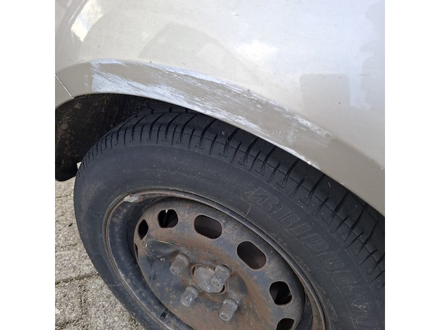 Personenauto, ford, fiesta, 1.3 futura, grijs, 2005 - afbeelding 7 van  17