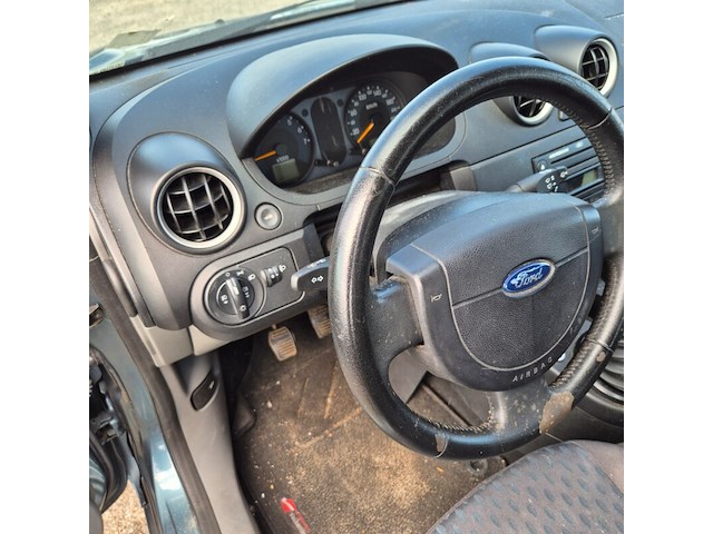Personenauto, ford, fiesta, 1.4-16v first edition, groen, 2002 - afbeelding 3 van  15