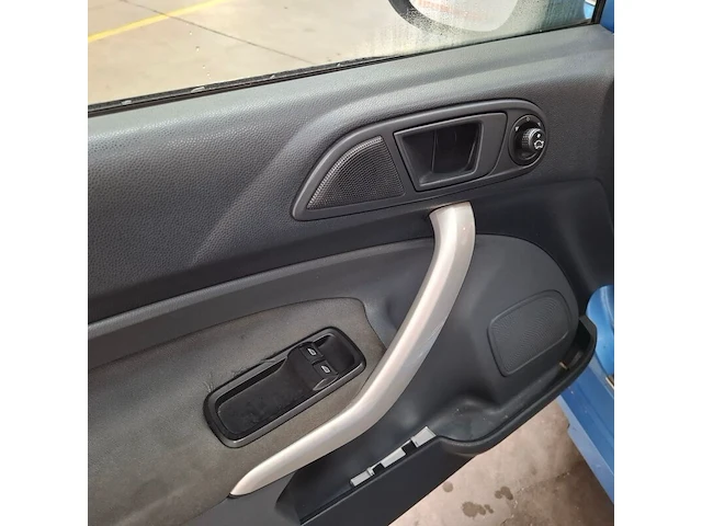 Personenauto, ford, fiesta, 1.6 ghia, 2009 - afbeelding 35 van  79