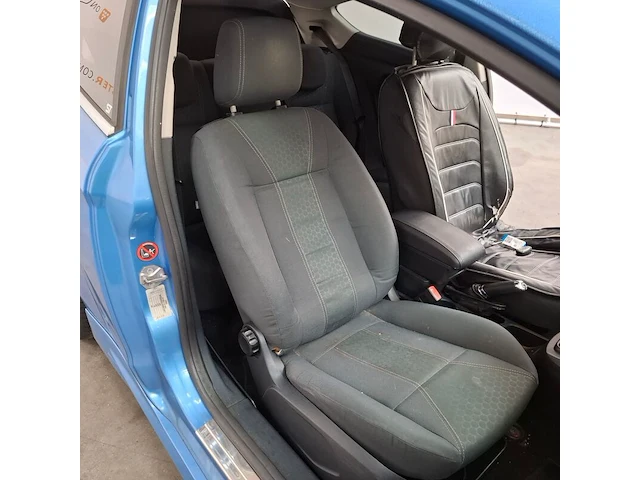 Personenauto, ford, fiesta, 1.6 ghia, 2009 - afbeelding 57 van  79