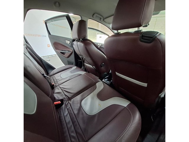 Personenauto, ford, fiesta, 1.6 tdci econetic titanium, 2012 - afbeelding 50 van  74