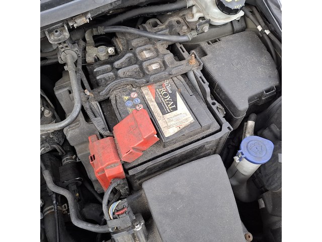 Personenauto ford, fiesta 1.6, zwart, bouwjaar 2013 - afbeelding 10 van  45